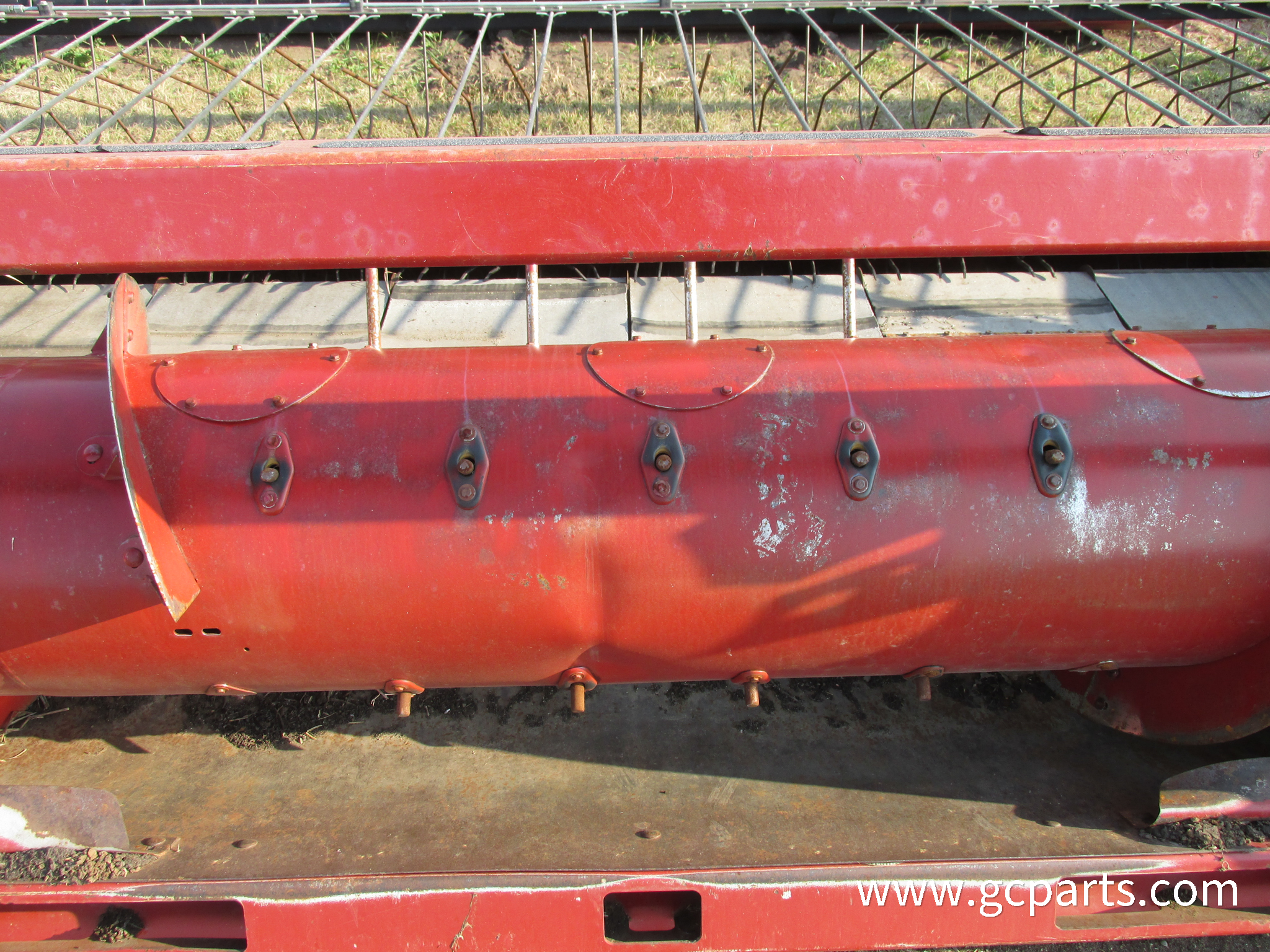 2016 HEADER W/14FT SWATHMASTER